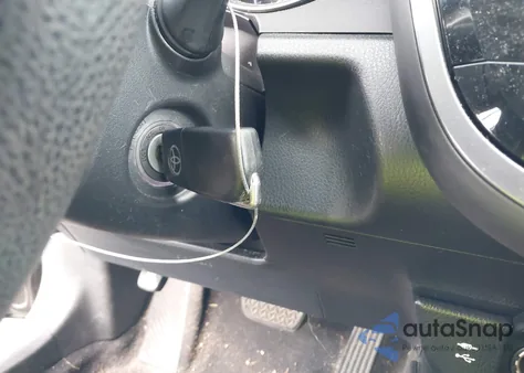 2019 Toyota Camry Le z USA, uszkodzony, nr VIN 4T1B11HK3KU809971